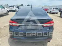 2017 Ford FUSION фото