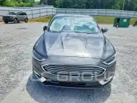 2017 Ford FUSION фото