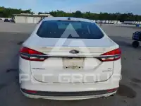 2017 Ford FUSION фото