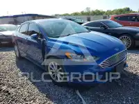 2017 Ford FUSION фото