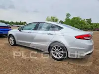 2017 Ford FUSION photo