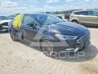 2017 Ford FUSION фото