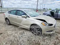 2017 Ford FUSION фото