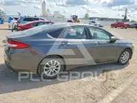 2017 Ford FUSION photo