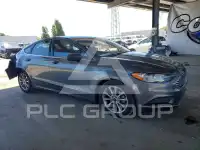2017 Ford FUSION фото