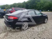 2017 Ford FUSION фото