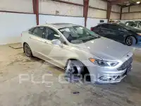 2017 Ford FUSION фото