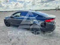 2017 Ford FUSION фото