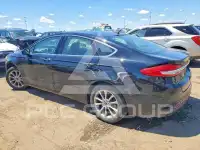 2017 Ford FUSION фото