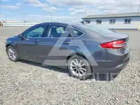 2017 Ford FUSION photo