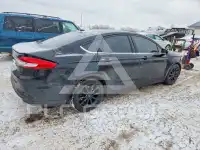 2017 Ford FUSION photo