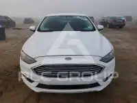 2017 Ford FUSION фото