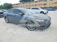 2017 Ford FUSION фото
