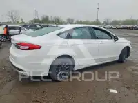 2017 Ford FUSION фото