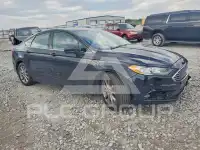 2017 Ford FUSION photo