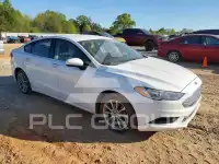 2017 Ford FUSION photo