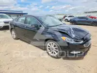 2017 Ford FUSION фото
