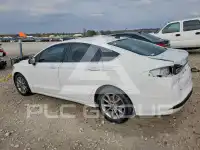 2017 Ford FUSION фото