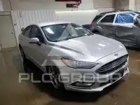 2017 Ford FUSION фото