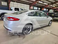 2017 Ford FUSION фото