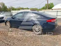 2017 Ford FUSION фото