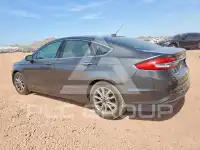 2017 Ford FUSION фото