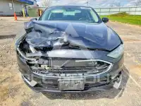 2017 Ford FUSION фото