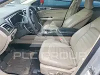 2017 Ford FUSION фото
