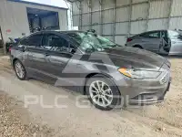 2017 Ford FUSION фото