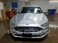 2017 Ford FUSION фото