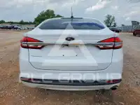 2017 Ford FUSION фото