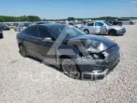2017 Ford FUSION фото