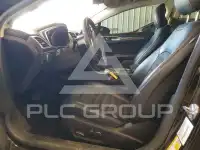 2017 Ford FUSION photo
