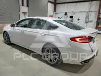 2017 Ford FUSION фото