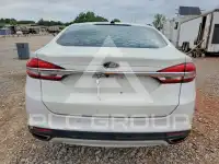 2017 Ford FUSION фото