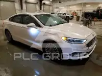 2017 Ford FUSION фото