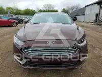2017 Ford FUSION фото