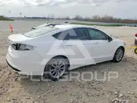 2017 Ford FUSION фото