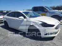2017 Ford FUSION фото