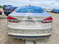 2017 Ford FUSION фото