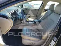 2017 Ford FUSION photo