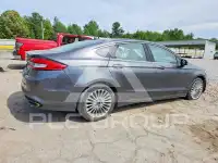 2017 Ford FUSION photo