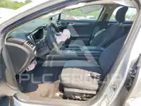 2017 Ford FUSION photo