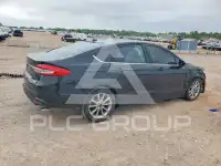 2017 Ford FUSION photo