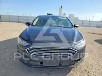 2017 Ford FUSION фото