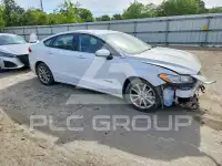 2017 Ford FUSION photo