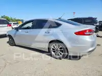 2017 Ford FUSION фото