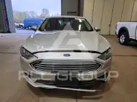 2017 Ford FUSION фото