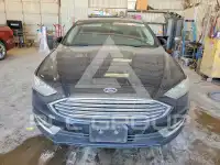 2017 Ford FUSION photo
