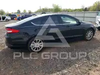 2017 Ford FUSION фото